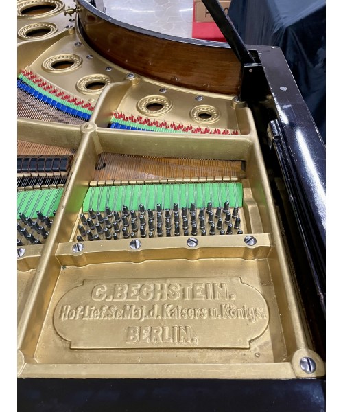 Half-tail piano BECHSTEIN Glossy black