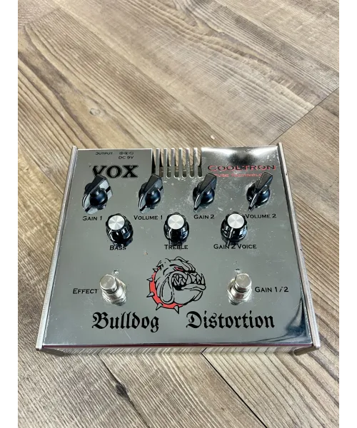 vox-cooltron-bulldog-distortion-