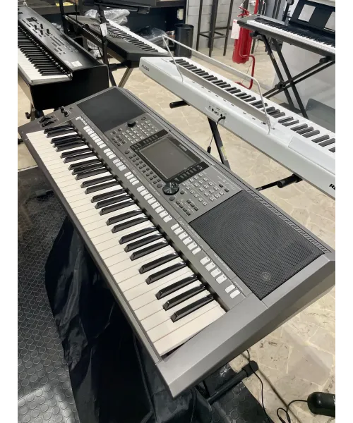 yamaha-psr-s770-