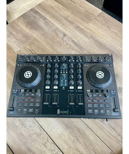 controller-traktor-s4--imbalo-