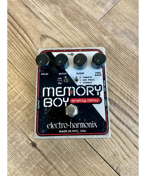 electro-harmonix-memory-boy-analog-delay-