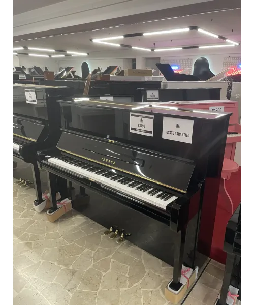 PIANOFORTE VERTICALE YAMAHA U1H NERO