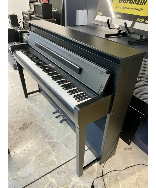 piano-digitale-yamaha-clavinova-clp-685-