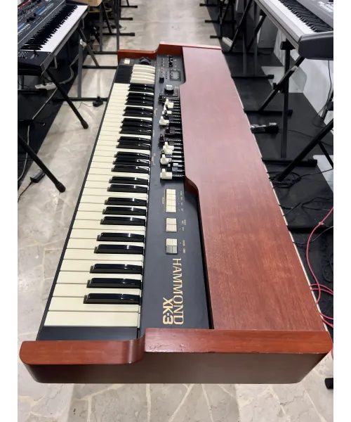 Hammond-by-Suzuki-xk-3-