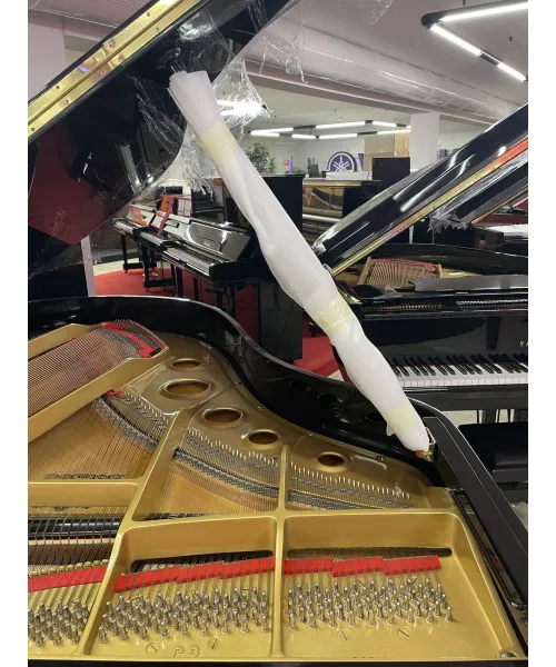 PIANOFORTE A MEZZA CODA YAMAHA C3 NERO LUCIDO