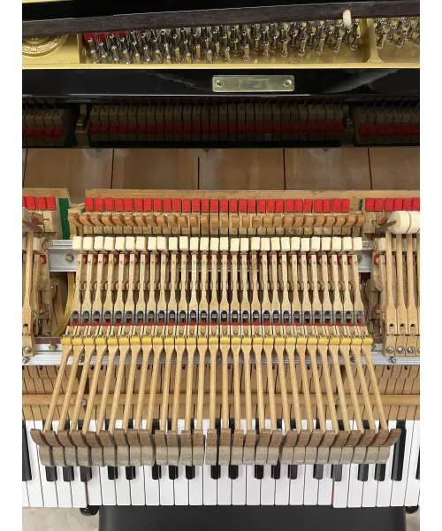 PIANOFORTE A MEZZA CODA YAMAHA C3 NERO LUCIDO