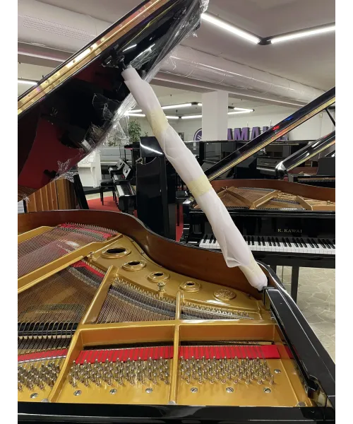 Half-tail piano KAWAI Glossy kg3c