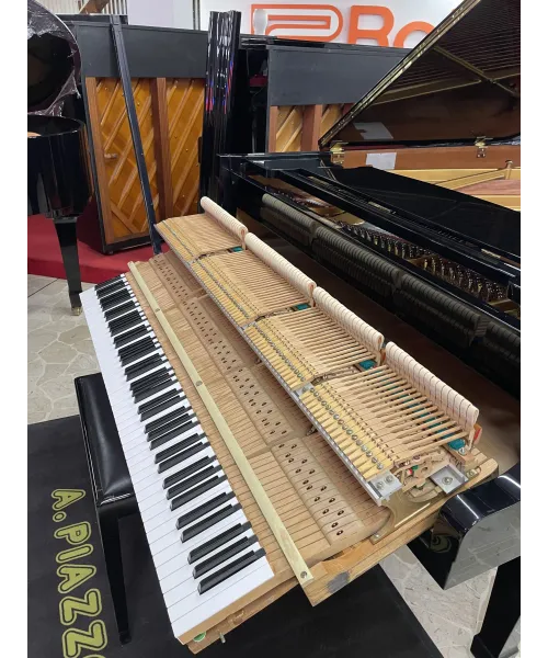 PIANOFORTE A MEZZA CODA KAWAI KG3C NERO LUCIDO