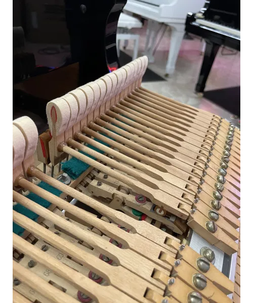 PIANOFORTE A MEZZA CODA KAWAI KG3C NERO LUCIDO