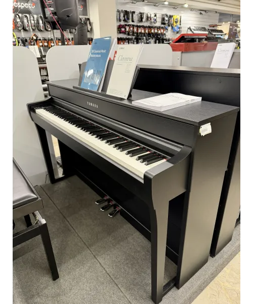 yamaha-clavinova-clp-735-