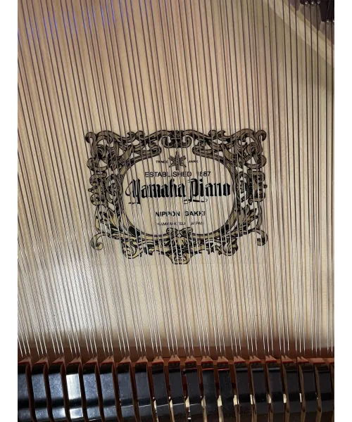 pianoforte a coda yamaha c7 nero lucido