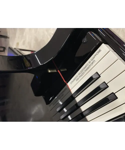 Half-tail piano KAWAI RX3 Black