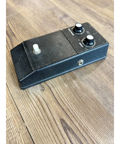 electronic-sounds-Gary-Hurst-UFO-phazer