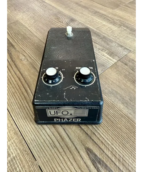 electronic-sounds-Gary-Hurst-UFO-phazer