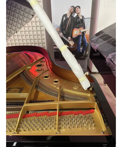 PIANOFORTE A MEZZA CODA YAMAHA C5 NERO