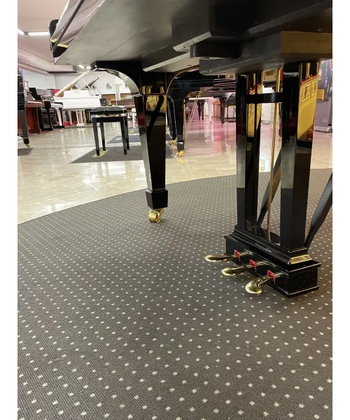 half-tail piano Steinway & Sons or-180 black