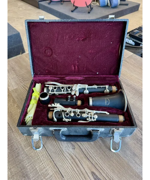 wisemann-black-custody