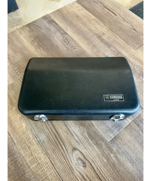 Yamaha-ycl-26-II-Nippon-gakki-custody