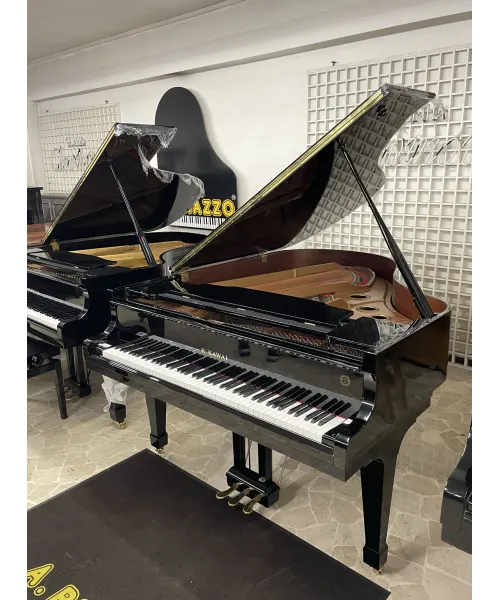 half-tailed piano CO40 black