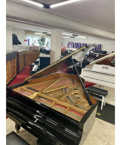 PIANOFORTE A MEZZA CODA YAMAHA C3 NERO
