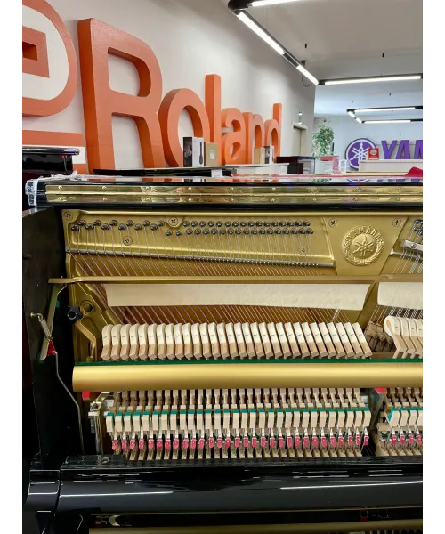 pianoforte verticale yamaha mod. u1 nero