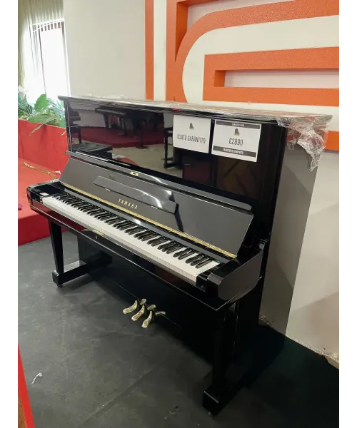 yamaha U3e vertical piano