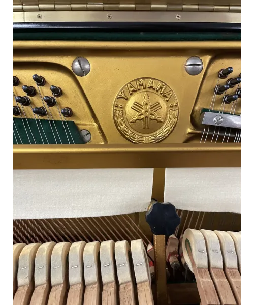 pianoforte verticale yamaha u3e nero