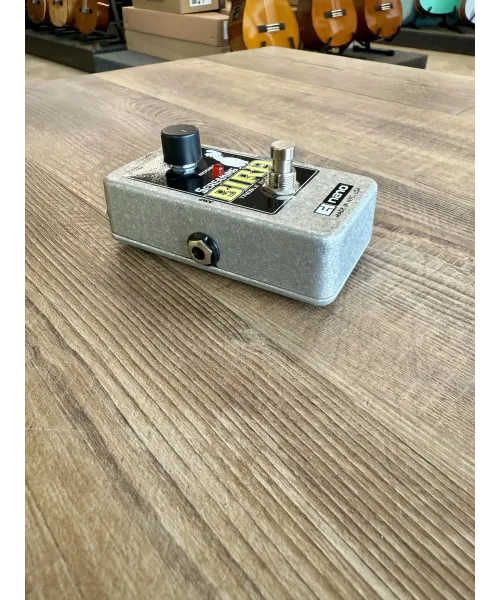 electro-Harmonix-screaming-bird-packaging