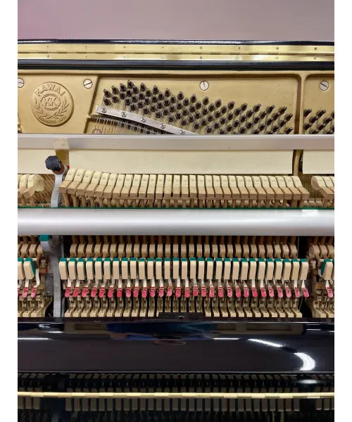 vertical piano Kawai BL31 black