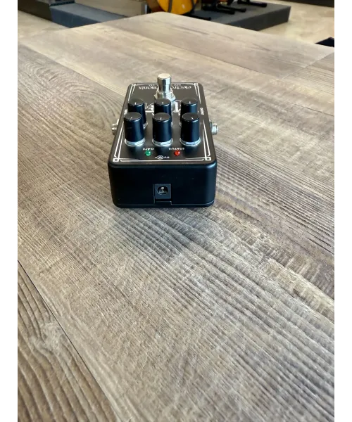 electro-harmonix-nano-metal-muff