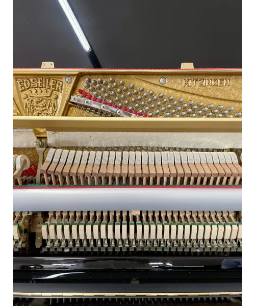 Pianoforte verticale seiler nero lucido
