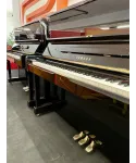 pianoforte verticale yamaha u1h nero