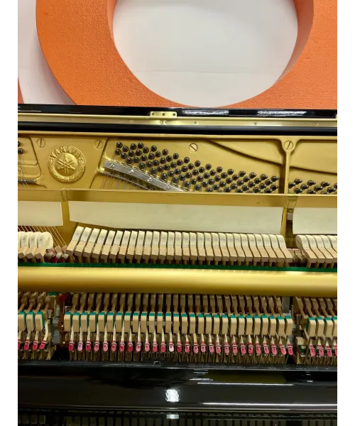 pianoforte verticale yamaha u1h nero