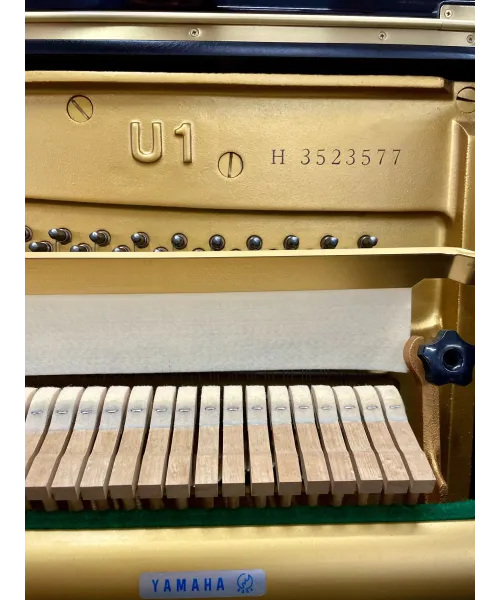 pianoforte verticale yamaha u1h nero