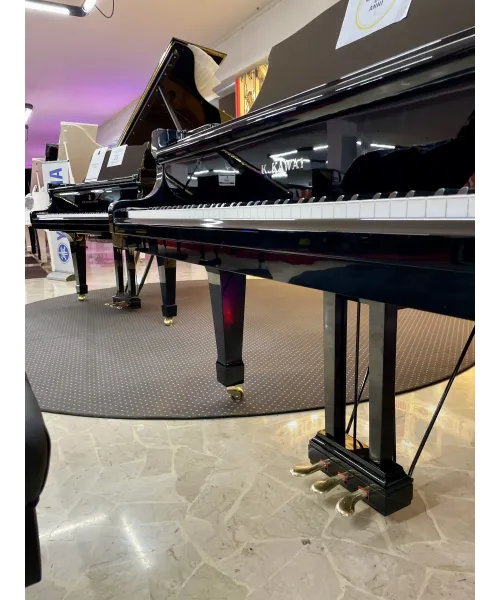 half-tailed piano Kawai KG6 Black