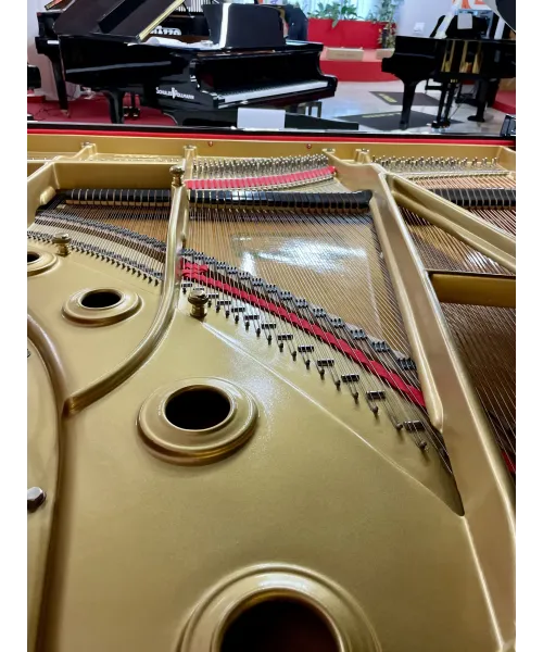 half-tailed piano Kawai KG6 Black