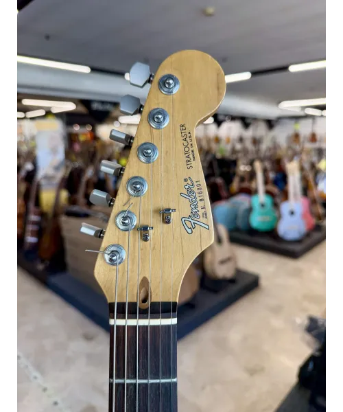 fender-Stratocaster-American-standard-Red-19881989-custody