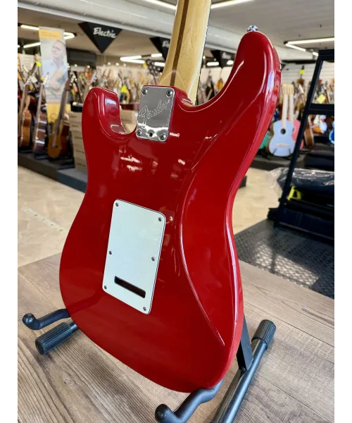 fender-Stratocaster-American-standard-Red-19881989-custody