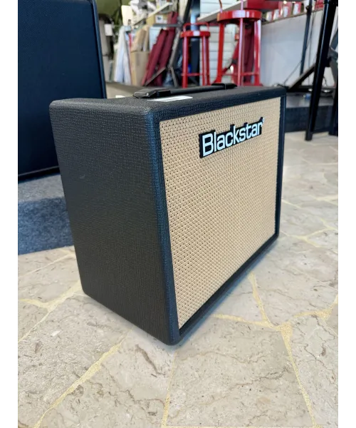 blackstar-debut-30e