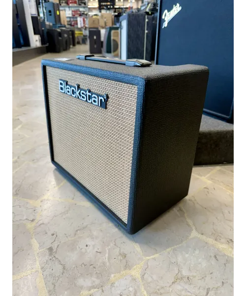 blackstar-debut-30e