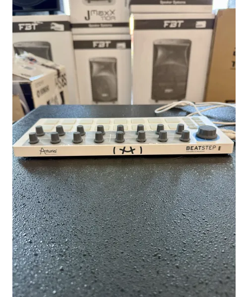 arturia-beatstep-controller-sequencer