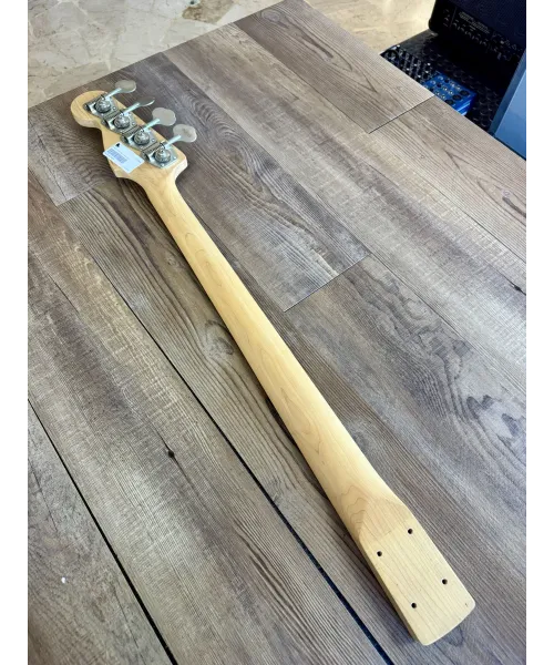 manico-tipo-jazz-fretless