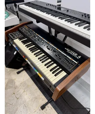 Roland-Jupiter-4-