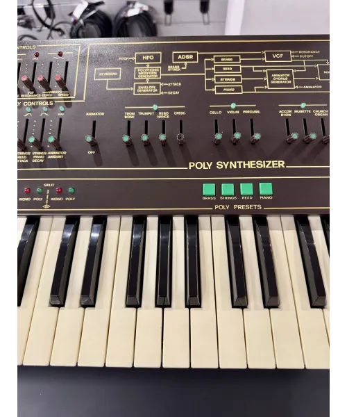 synthesizer-string-machine-cruise-Siel-