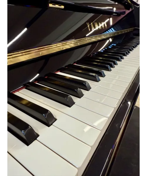 Yamaha vertical piano mod. U5as black glossy + silent