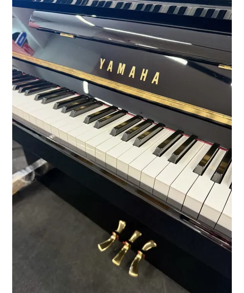 Yamaha vertical piano mod. U5as black glossy + silent