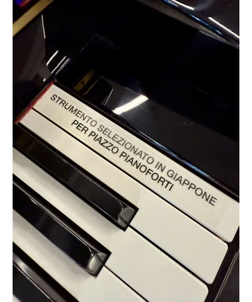 Yamaha vertical piano mod. U5as black glossy + silent