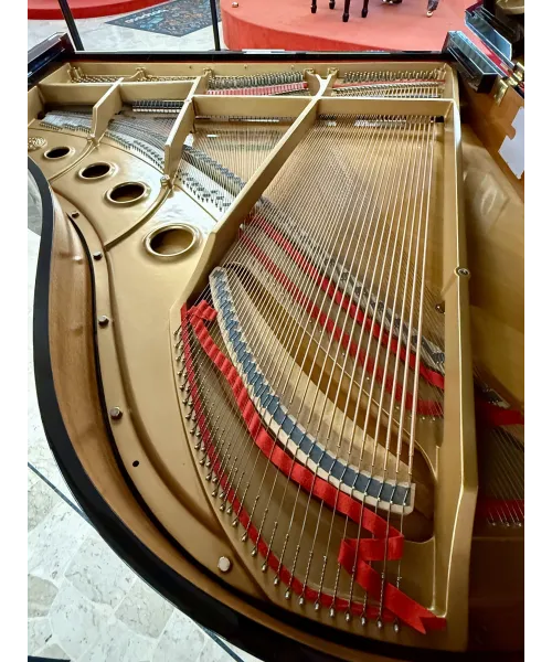 Half tail piano Kawai mod. GS30 glossy black