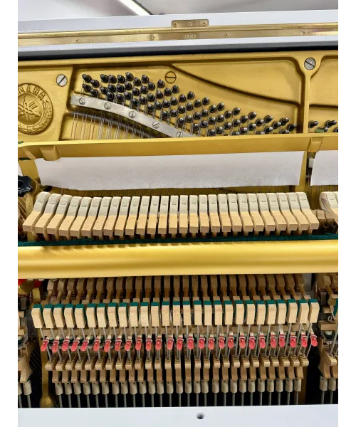 Pianoforte verticale yamaha mod.u3h bianco lucido