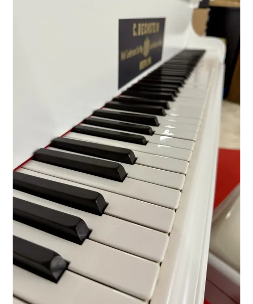 Half-tail piano c. BECHSTEIN white satin + bench